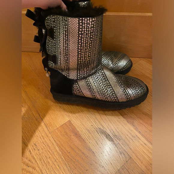 Ugg boot - Picture 1 of 4